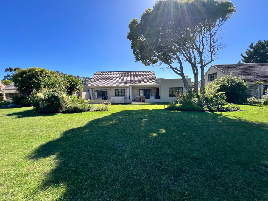 4 Bedroom Property for Sale in Keurbooms River Western Cape